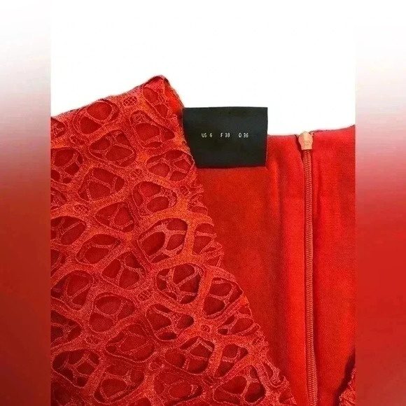 AKRIS Double Lace Red Dress Size 6 - Picture 4 of 9